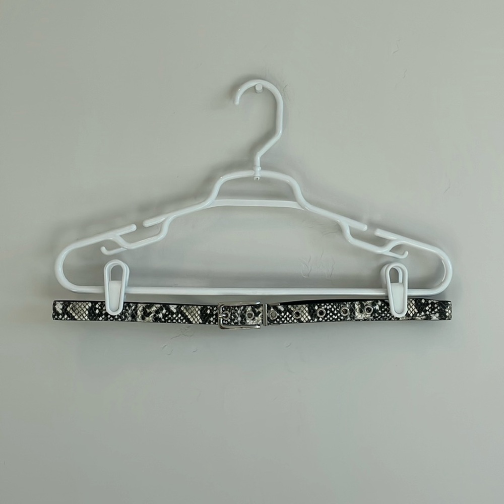 Reversible Snake Print/Black Belt